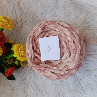 Picture of microfiber chenille yarn knitting patterns velvet chenille yarn for knitting (Hook Size 3.5 - 4.0 mm)