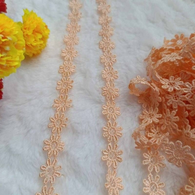 Picture of 5 Yards  New White Black Daisy Flower Lace Trim Embroidery Applique Polyester Trimming Sewing Crafts