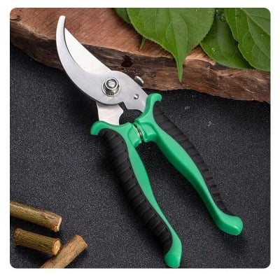 Picture of Garden Pruning Shears & Sharp Plant Branch Cutter