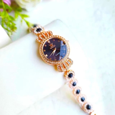 Picture of Luxury Diamond Stone Women's Quartz Analog Watch