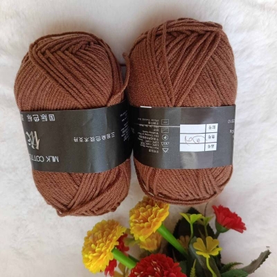 Picture of 4-Ply Milk Cotton Knitting Yarn (2 Pieces) - Get Creative with This Easy-to-Use and Clean Yarn for Your Crafting Projects