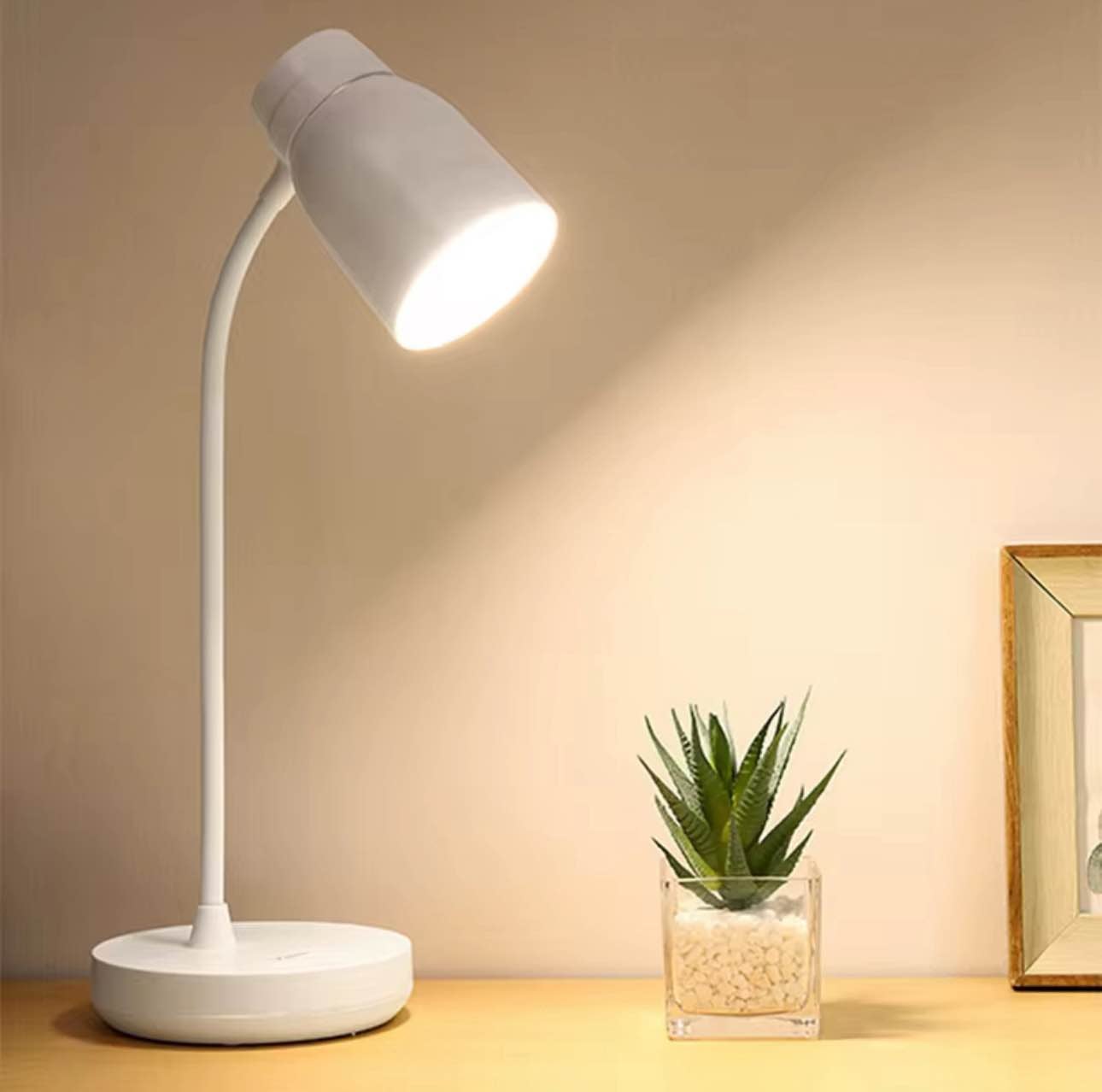 Picture of Eye protection Desk Lamp Touch Dimming rechargeable students reading lamp.
