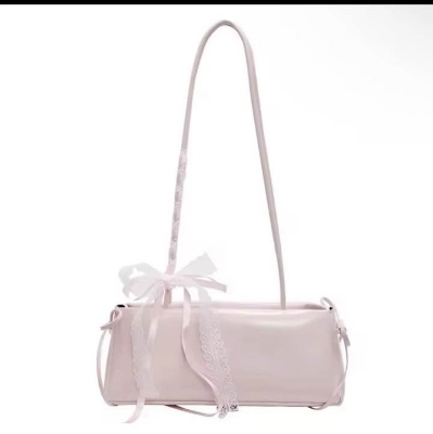 Picture of Luxury Women's Shoulder Bags Fashion-Forward Branded Design with Zipper Closure Personalized for Women