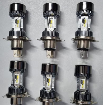 Picture of FNM M8 LED Yellow + White Light. 1 Year Warranty. (H4 Socket)(1piece)(30W/ 3200LM)(Yellow + White Light)(High/Low Beam). For Motorcycle. Authorized Seller In Bangladesh