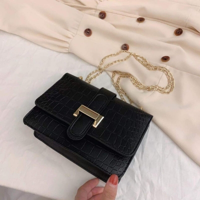 Picture of PU Leather Fashionable Bag for Women or pars or Trendy Side Bag for Girls and Women  
