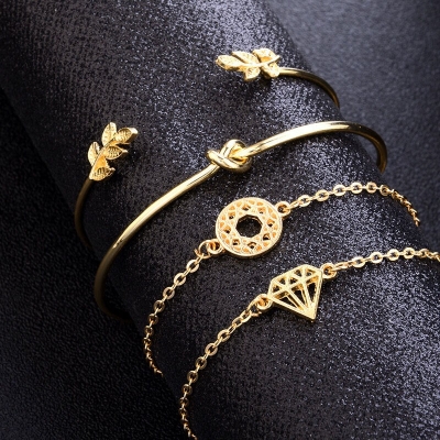 Picture of 4-Piece Fashion Leaf Knotted Bracelet Wish  Set for women Gold 