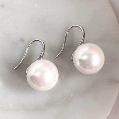 Picture of Natural freshwater pearl Edison round strong light ear hook high heels s925 silver earrings for girlfriend earrings Off White 15 MM