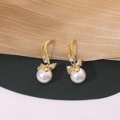Picture of Delicate Bow Tie Earrings Pearl Metal Girl Earings Jewelry Female Gold 15 MM