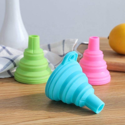 Picture of 3 pcs set Silicone Collapsible oil Funnel Foldable Funnel Folding Portable Pour oil funnel Multicolor 