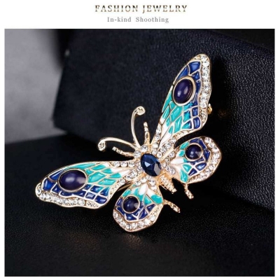 Picture of Drop oil green butterfly brooch Hijab Safety Pin For Girls Women Green 