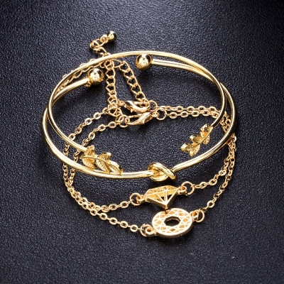 Picture of 4-Piece Fashion Leaf Knotted Bracelet Wish  Set for women Gold 