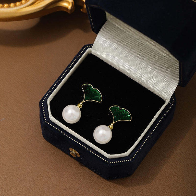 Picture of Fresh Ginkgo Leaf Pearl Earrings with S925 Silver Needle – Versatile Personality Fashion Jewelry Green 15 MM
