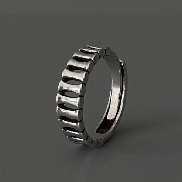 Picture of American Adjustable Popular Chain Finger Ring Factory Direct Supply Set A All-Match Cold Style Versatile Personality Autumn Retro Angti Jewelry Accessories Birthday Wedding Engagement Bridal Party Ideal Gift Item for Male and Female Silver Color