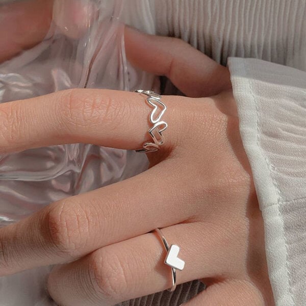 Picture of 2 PCS Adjustable Creative Hollow Heart Finger Rings Set E1 Versatile Personality Autumn Retro Angti Daily Life Jewelry Accessories Birthday Wedding Engagement Bridal Party Fair Festival Gift Item for Female Silver Color
