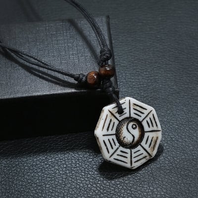 Picture of Yan in Popular Pendant All-Match Necklace Geometry Shaped Mala with Locket Stall Temple Exhibition Hot Selling Jewelry Accessories Birthday Party Fair Festival Gift Item For Men/Women White and Brown Colo