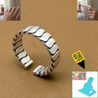 Picture of Adjustable Popular Chain Finger Ring Set B1 All-Match Cold Style Versatile Personality Autumn Retro Angti Hot Selling Jewelry Accessories Birthday Wedding Engagement Bridal Party Ideal Gift Item for Men and Women Silver Color + Free 1 Piece Mobile Stand
