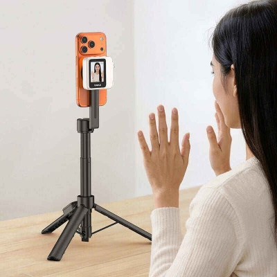 Picture of Ulanzi VM02 Wireless Magnetic Selfie Monitor Screen is a compact device that mounts to the back of your smartphone