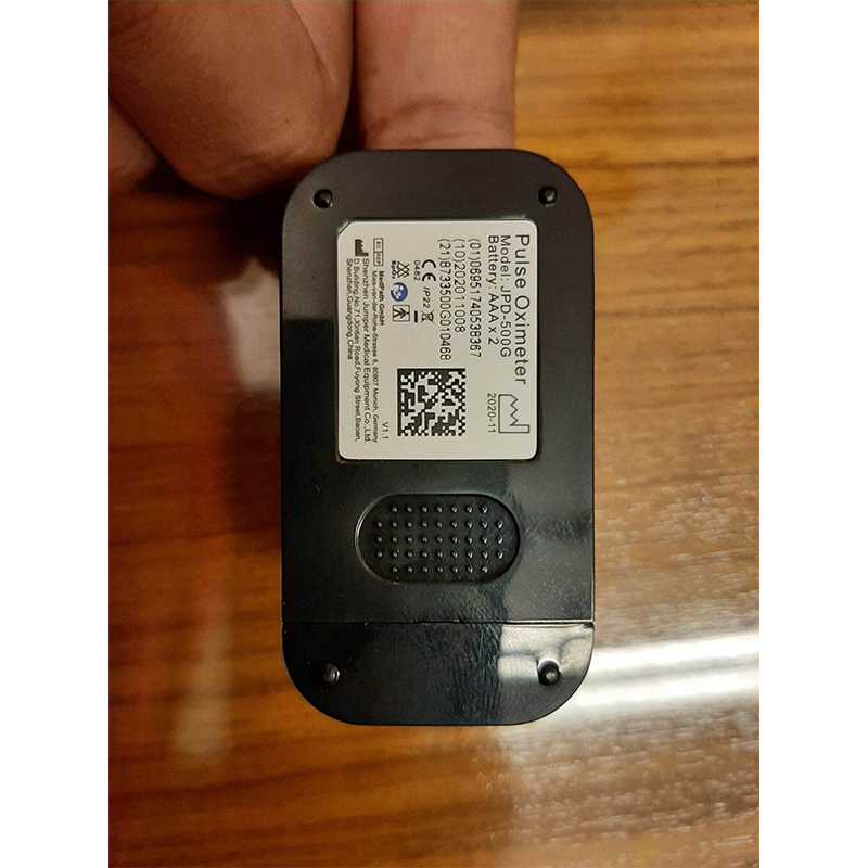 Picture of Jumper Fingertip Pulse Oximeter JPD 500-G (LED VERSION) Fingertip Pulse Oximeter (CE & FDA Approved)-Multicolor