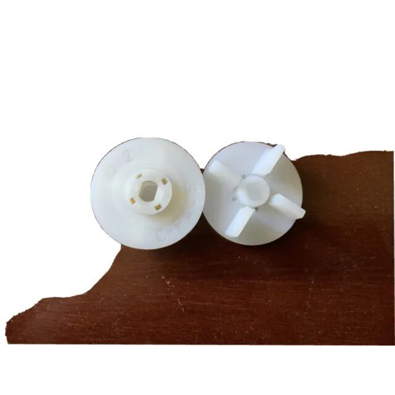 Picture of Mixer Grinder Jar Blender Motor Coupler 4CM 4 Teeth Round No Screw White for Eco Twin, Eco Plus, Blue Leaf-White