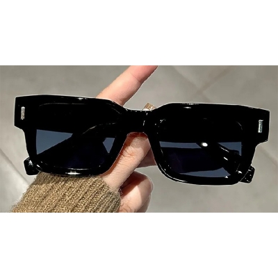 Picture of Men's Classic Frame Sunglass