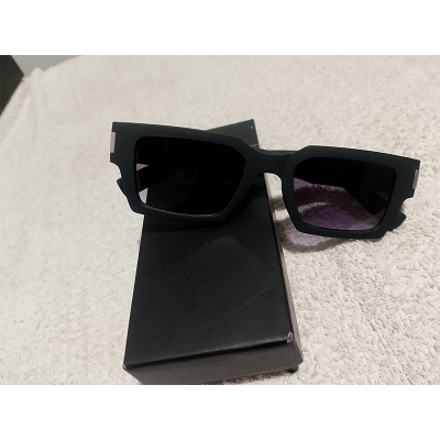 Picture of Men's Classic Frame Sunglass