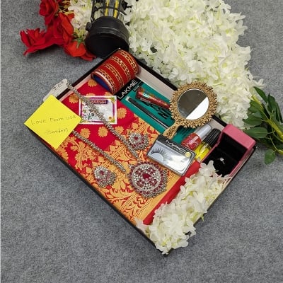 Picture of Premium Silk Katan Saree Combo Set - Red