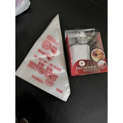 Picture of Combo Pack100 Pieces Plastic Disposable , 12 Pcs Cake Nogel Piping Bags Cake Cream Decorating - Multicolor