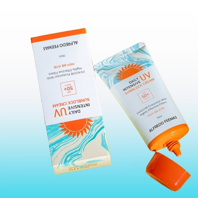 Picture of DAILY INTENSIVE UV SUNBLOCK CREAM 70ml - White