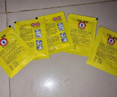 Picture of Cockroach and Ant Killing Bait Powder Repellent Insecticide Cockroaches Killer Dr-ugs (5 pcs)