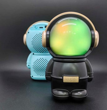 Picture of X-808 Astronaut Design Wireless Bluetooth Speaker