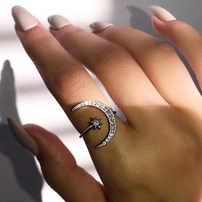 Picture of Adjustable Creative Moon Star Finger Ring Ethnic Style Set G1 Versatile Personality Autumn Retro Angti Daily Life Jewelry Accessories Birthday Wedding Engagement Bridal Party Amazing Gift Item for Women Silver and Gold Color