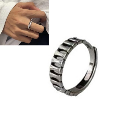 Picture of Adjustable Popular Chain Finger Ring Set A1 All-Match Cold Style Versatile Personality Autumn Retro Angti Jewelry Accessories Birthday Wedding Engagement Bridal Party Amazing Gift Item for Male and Female Silver Color
