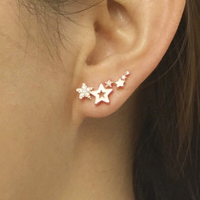 Picture of 1 Pair Popular Creative Fashion Star Earrings Set N1 Hollow Tassel Eardrop Versatile Personality Autumn Retro Kaner Dul Jewelry Accessories Birthday Wedding Engagement Bridal Party Amazing Gift Item for Women Gold Color
