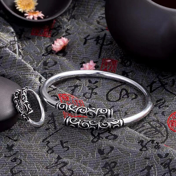 Picture of Hot Selling Montara Adjustable Bracelet and Finger Ring Set H1 Temple Exhibition Autumn Electroplating Brelet Jewelry Accessories Birthday Wedding Engagement Bridal Party Bracelat Amazing Gift Braslete Bangles Silver Color for All