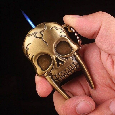 Picture of New Skull Shape Cigarette Lighter Creative Refillable Windproof Jet Butane Gas Lighters with Portable Key Chain