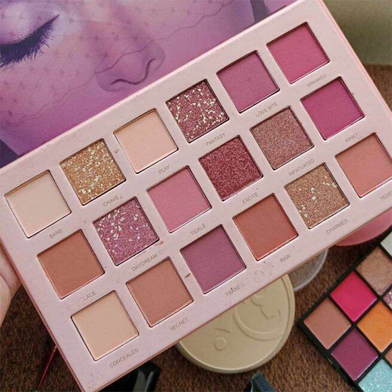 Picture of 18 Colors eyeshadow pallete Glitter Makeup Matte Eye shadow make up palette 