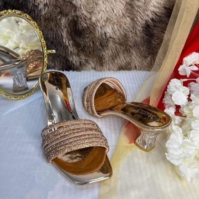 Picture of Box Balance Heel Glass Heel For Women