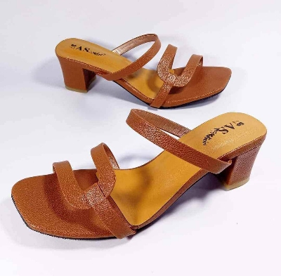 Picture of New Fashionable Box Balance Heel shoes for Women