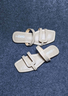 Picture of Premium Quality Women Sandals Casual Ladies Flat and Stylish Sandals for Women