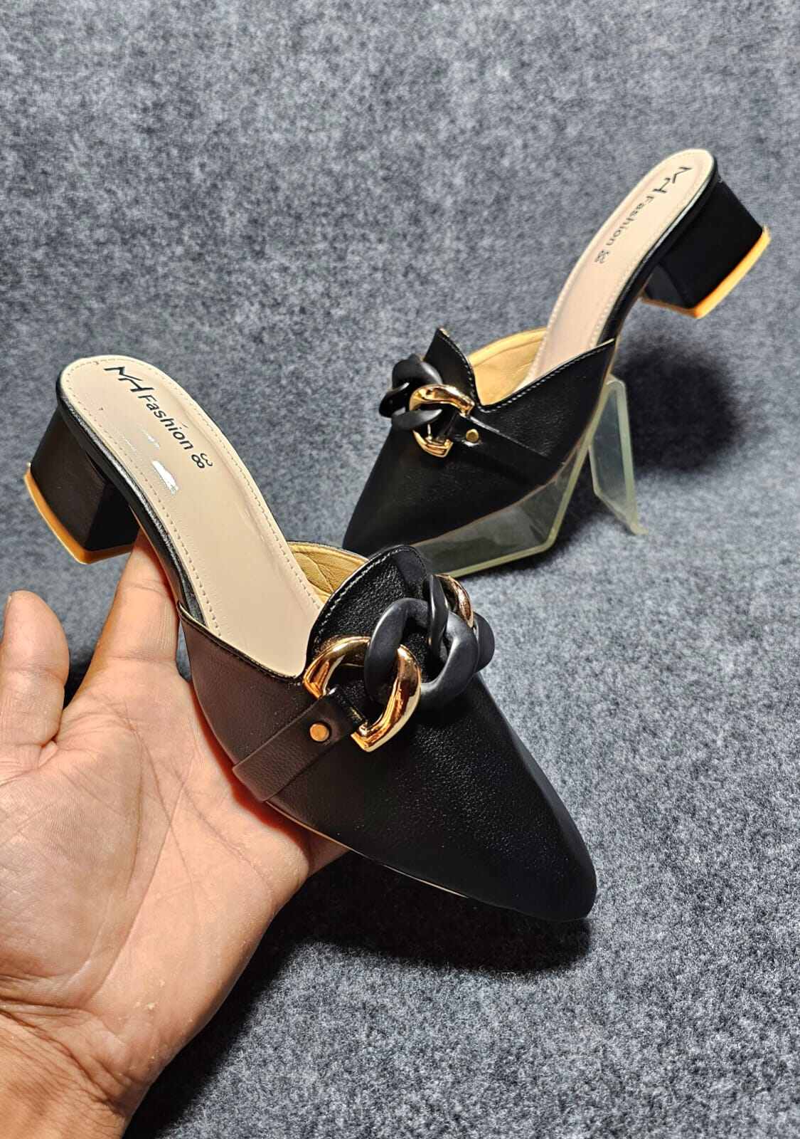 Picture of New Fashionable Balance Heel Juta Balance Box Heel Nagra for women