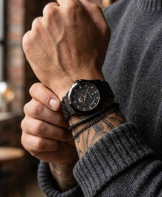 Picture of New European and American fashionable Stailnless Steel Men's Quartz Watch For men-2