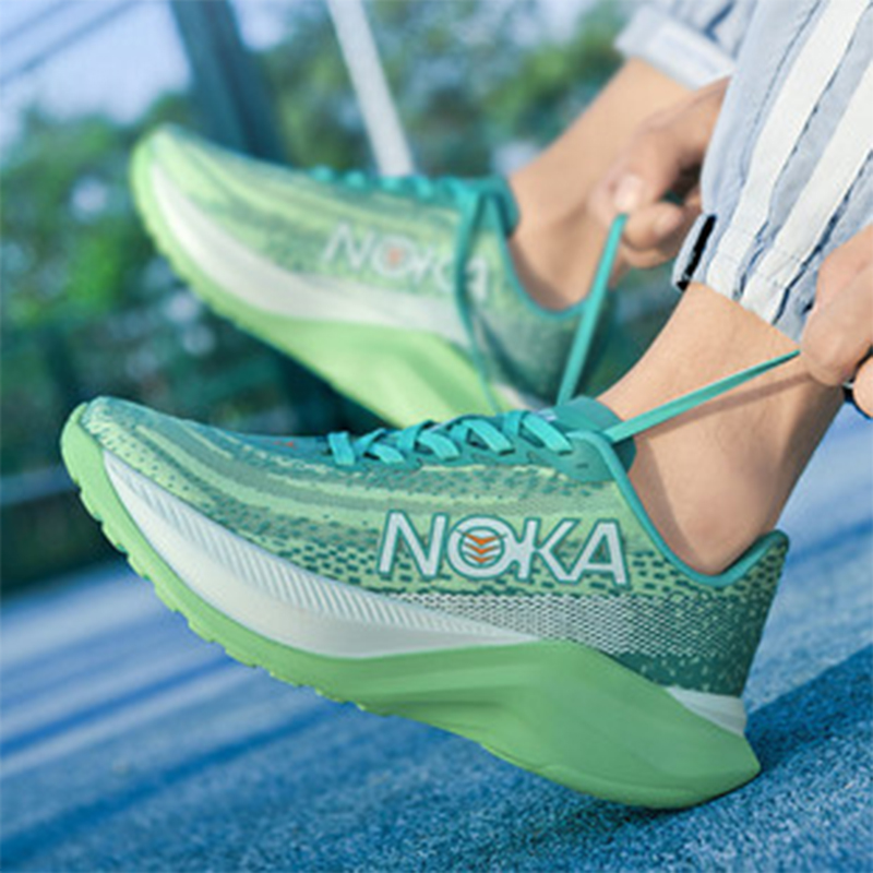 Picture of Cushioned Breathable Non Slip Athletic  Shoe for Running Gym Workout Daily Wear