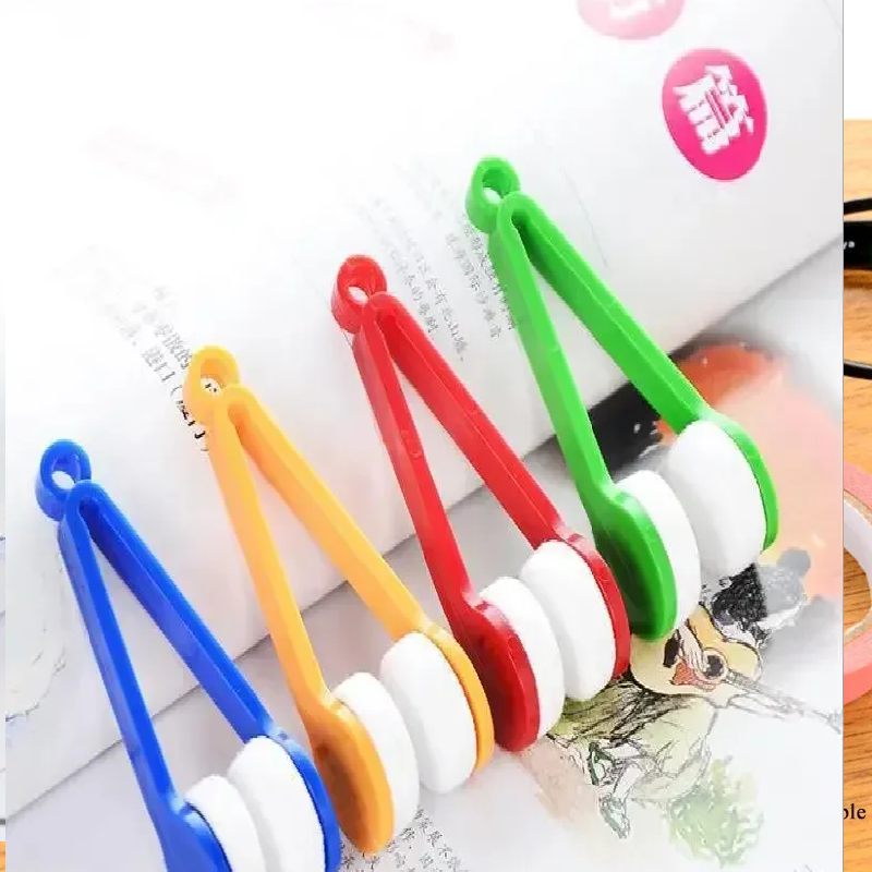 Picture of New Creative Two-side Glasses Brush Soft Microfiber Spectacles Cleaner Glasses Cleaner Rub Eyeglass Cleaning Brush Wiping Tool-Multicolor