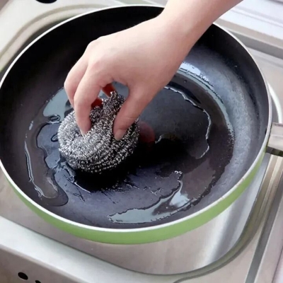 Picture of 4pcs Stainless Steel Cleaning Ball Brushes Household Cleaning Products Dishwashing Sponges with Wire Kitchen Tools-The Asia Express-Black