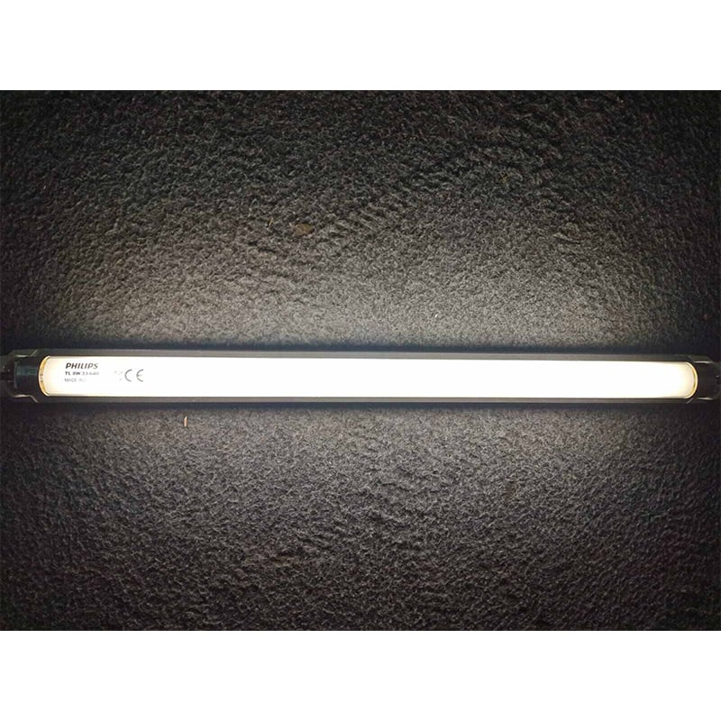 Picture of PHILIPS 8W T5 Fluorescent Tube Light white Color(6400K) 11.5 inchi, Poland-White