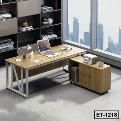 Picture of Modern Director Table ET-1218