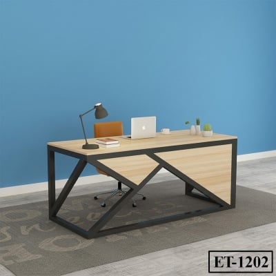 Picture of Modern Executive Desk ET-1202-Black & Red Oak