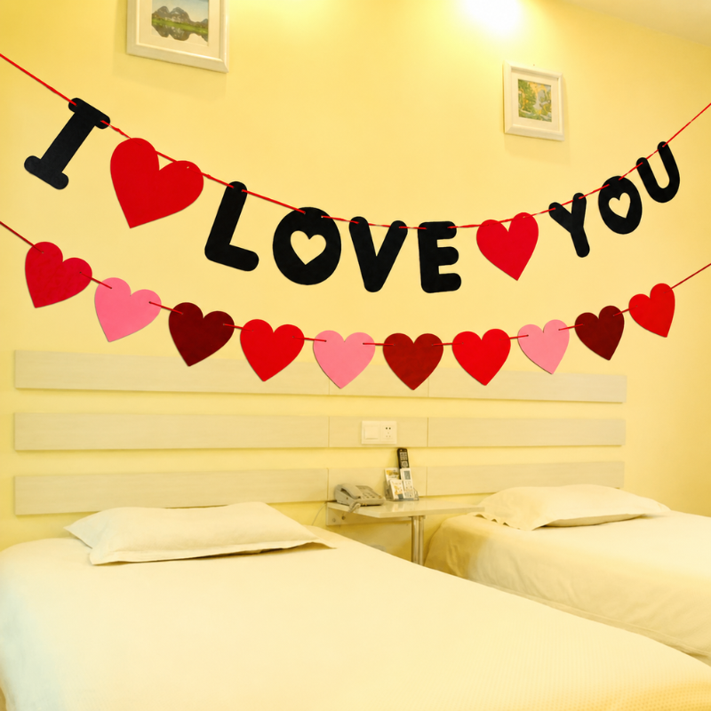 I Love You and Heart Banner Set Romantic Valentines Day and Anniversary Party Decoration 2 Pcs