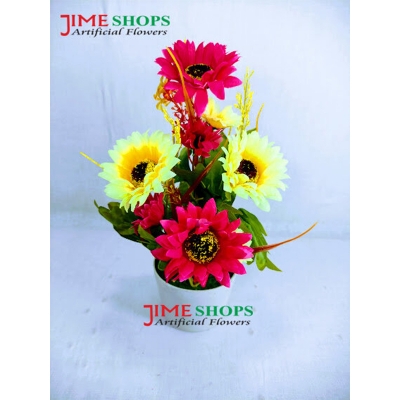 Picture of Artificial Mix Sun Flower & Plant In Plastic pot 11inc/18cm - Home Decoration Item - Home Decoration Item (White & Magenta)