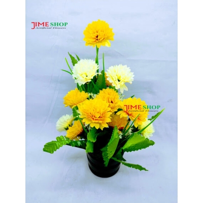 Picture of Artificial Marigold Flower & Plant In Plastic Pot 11Inc/18Cm - Home Decoration Item - artificial flower (Yellow & White)